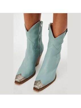 Light Blue Western Zip-Up Ankle Boots with Silver Toe Cap